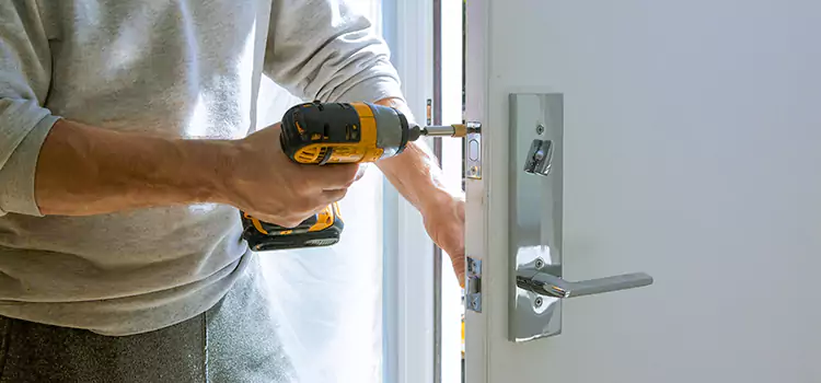 Door Knob Lock Repair Magna
